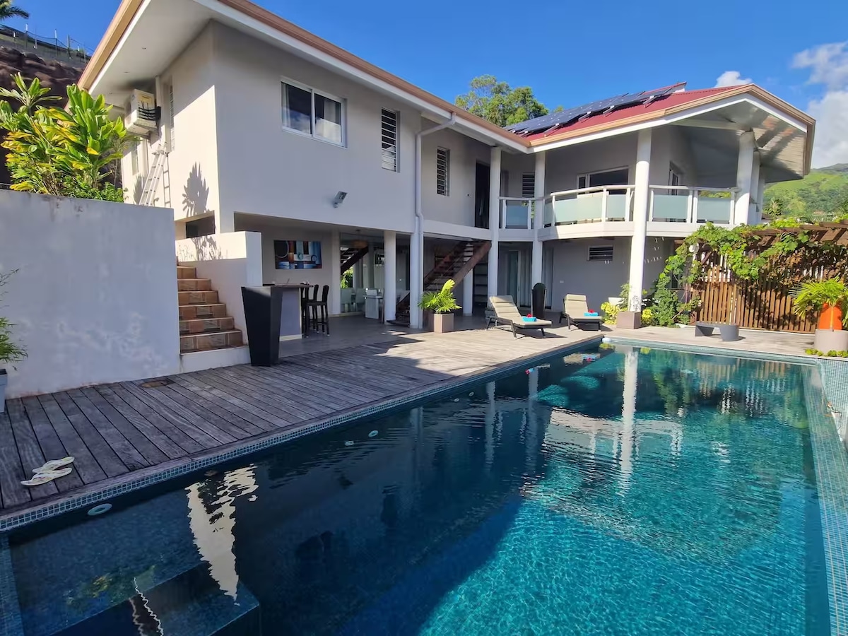 Villa Ata Iti : le haut de la maison - Maisons à louer à Puna'auia ...