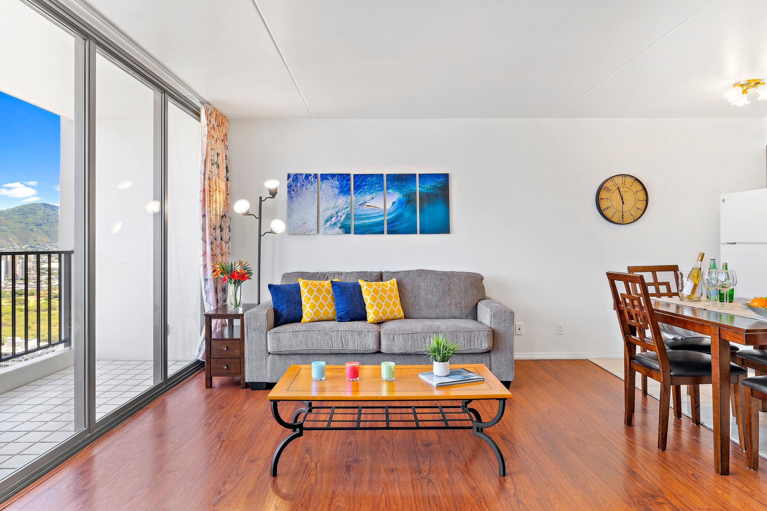 Condo in Honolulu · ★4.77 · 1 bedroom · 2 beds · 1 private bath - Image 7