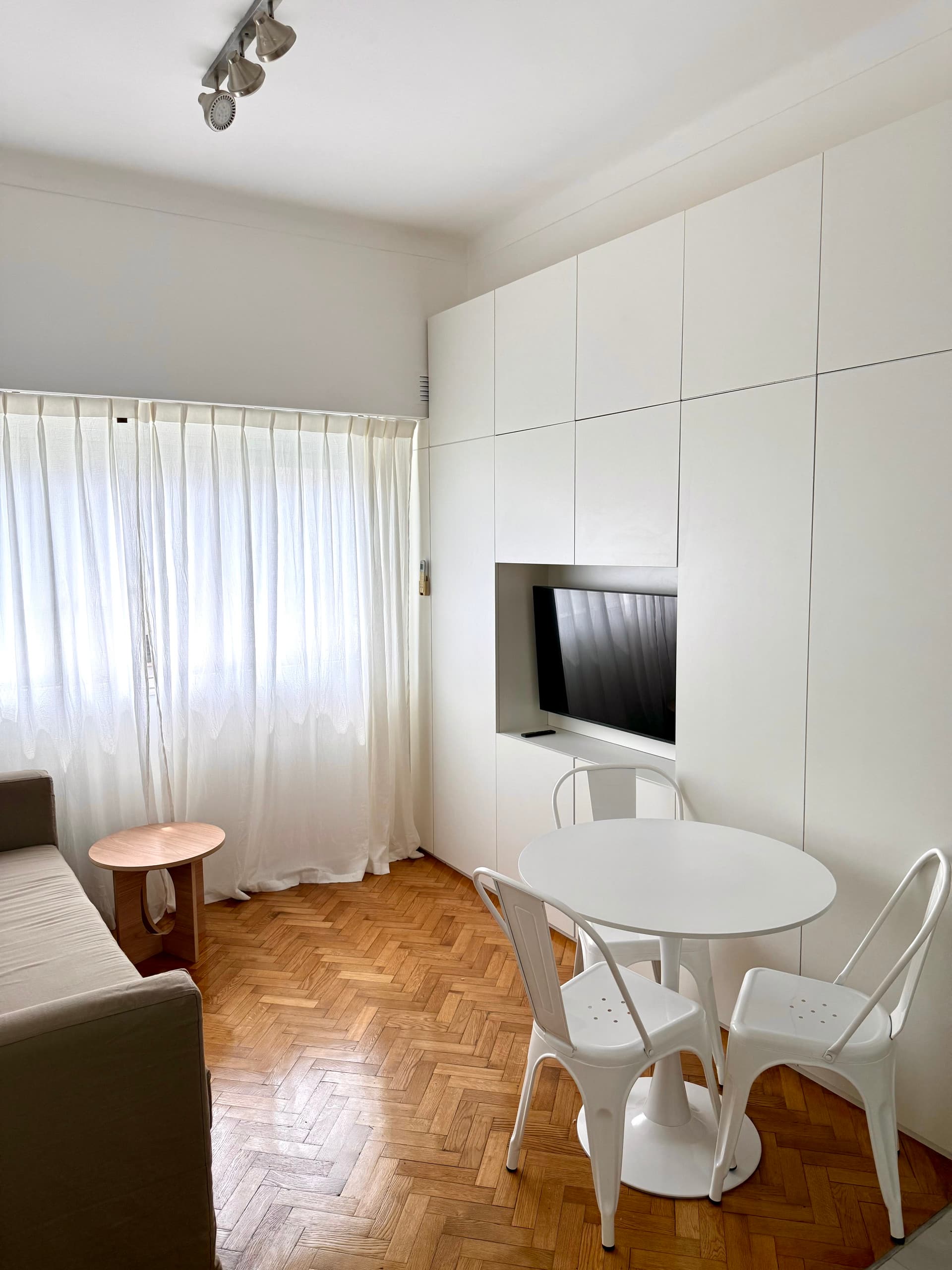 Квартира с 1 спальней в Recoleta