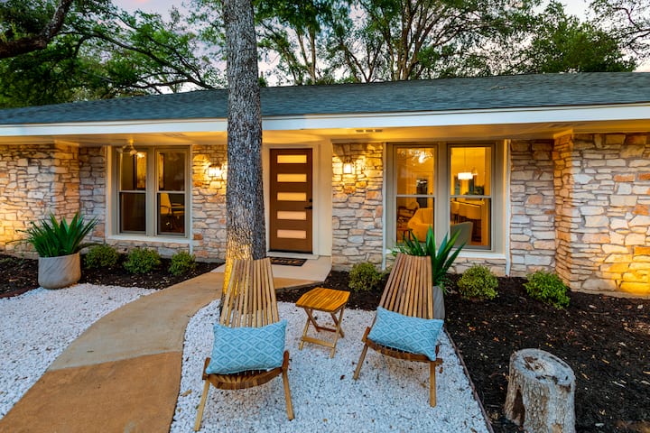 Modern N. Austin Retreat | Golf Course Nearby - Cedar Park, TX