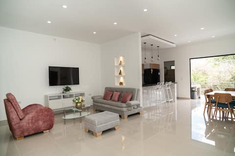 Successful Airbnb property: Casa verde vivo in Rivera