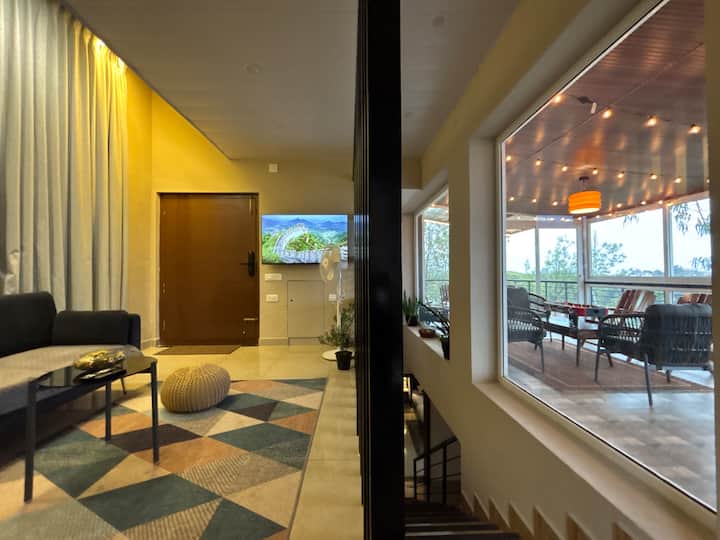Ooty Misty Hills Luxury Villa - Ooty