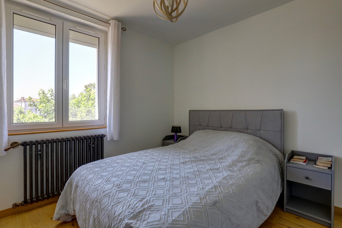 საძინებელი 2