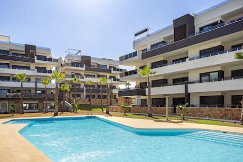 Private Terrace · Swimming Pool · Garden · Lounge
