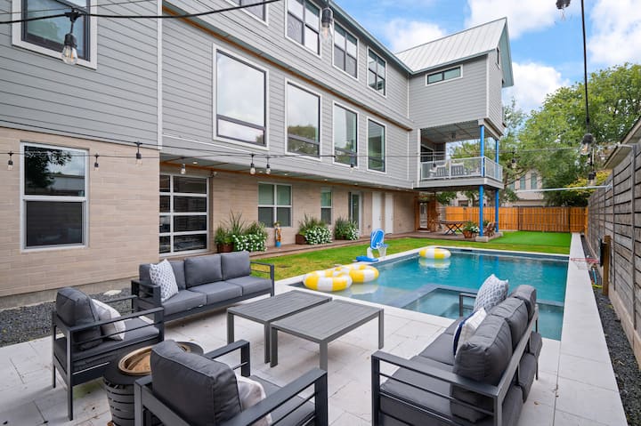 Montrose Escape | Pool, Hot Tub & Outdoor Kitchen - Houses for Rent in ...