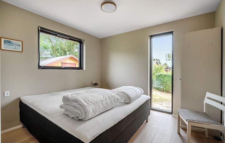 საძინებელი 4