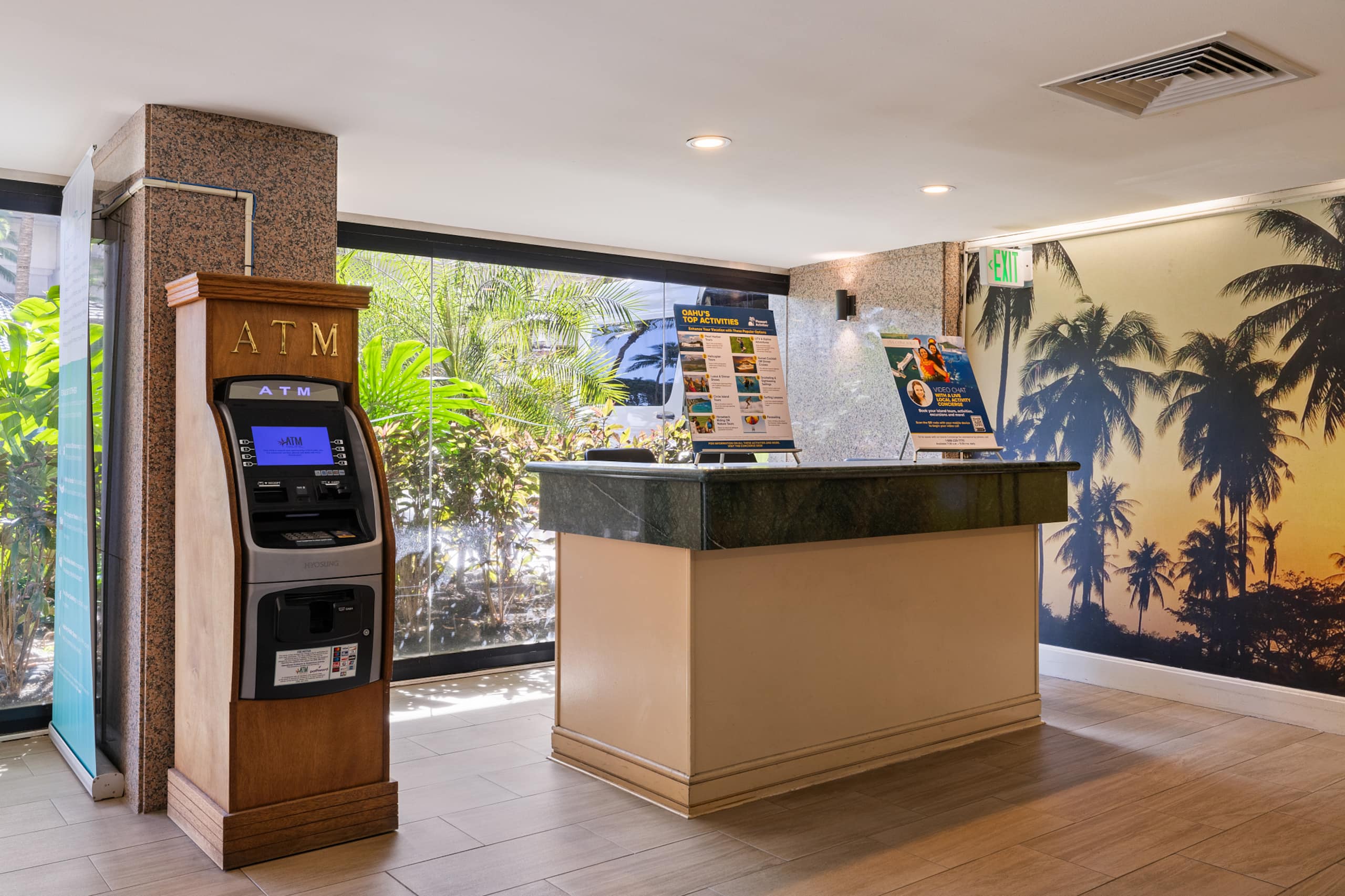 Tropical Waikiki Getaway with Free Parking - Image 26