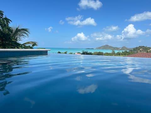 Pool views meet the sea at Starfish House