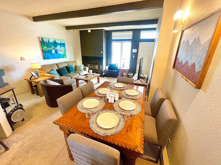Ski-in/ski-out Mountain Retreat 70 Steps From Base - Steamboat Springs, CO