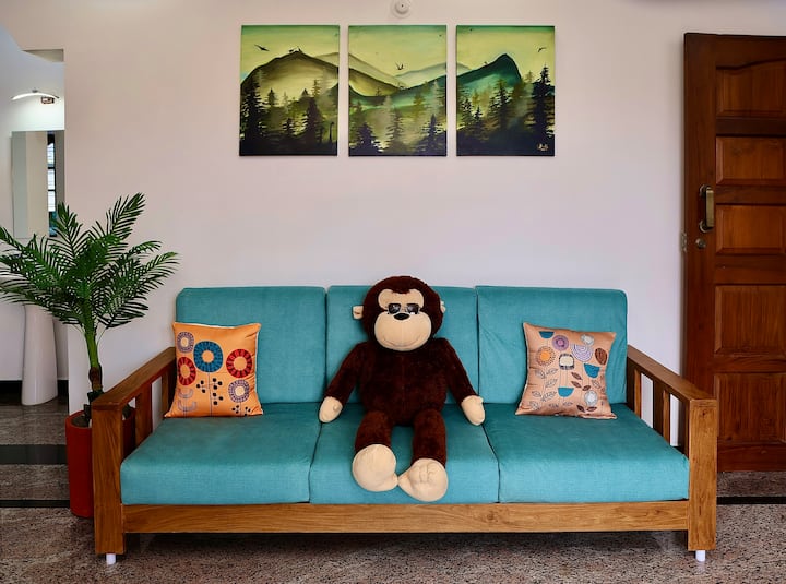 Living room image 11
