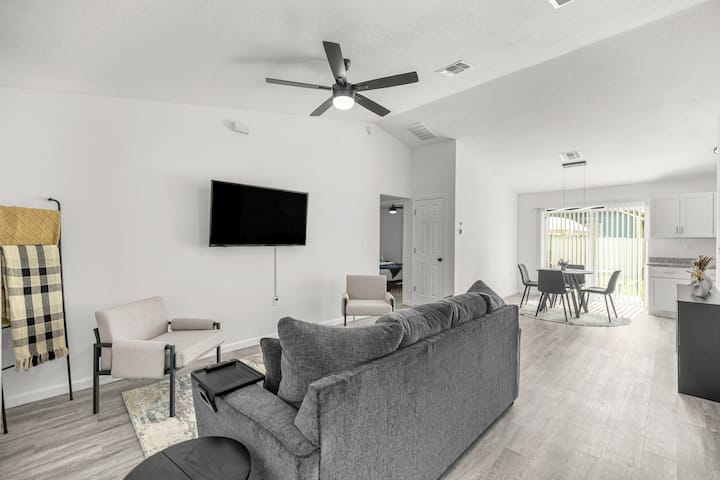 Home Seven Fourteen - Ocala, FL