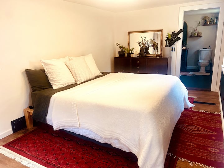 საძინებელი 1