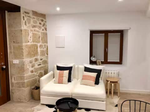 Anuncio de Airbnb popular: Exclusive apartment next to the University and Cathedral en Salamanca