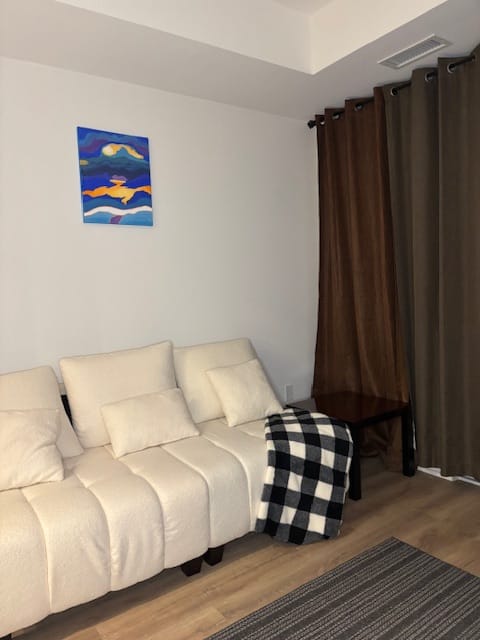 Top Airbnb: Relax & Recharge Modern 1BR + Den-Balcony-Toronto in Don Valley East