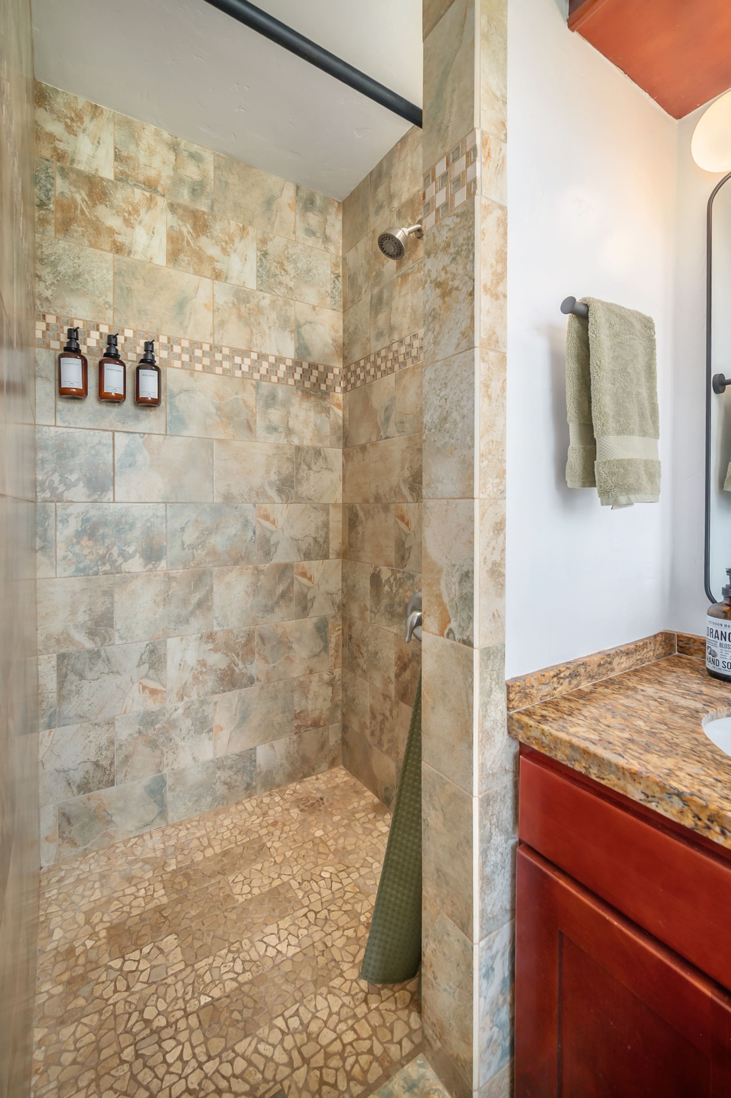 Condo in Koloa · ★4.97 · 1 bedroom · 1 bed · 1 bath - Photo 15