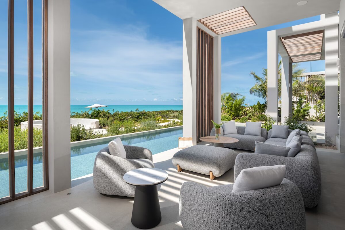Long Bay Luxurious Stay | Private Pool & Spa
