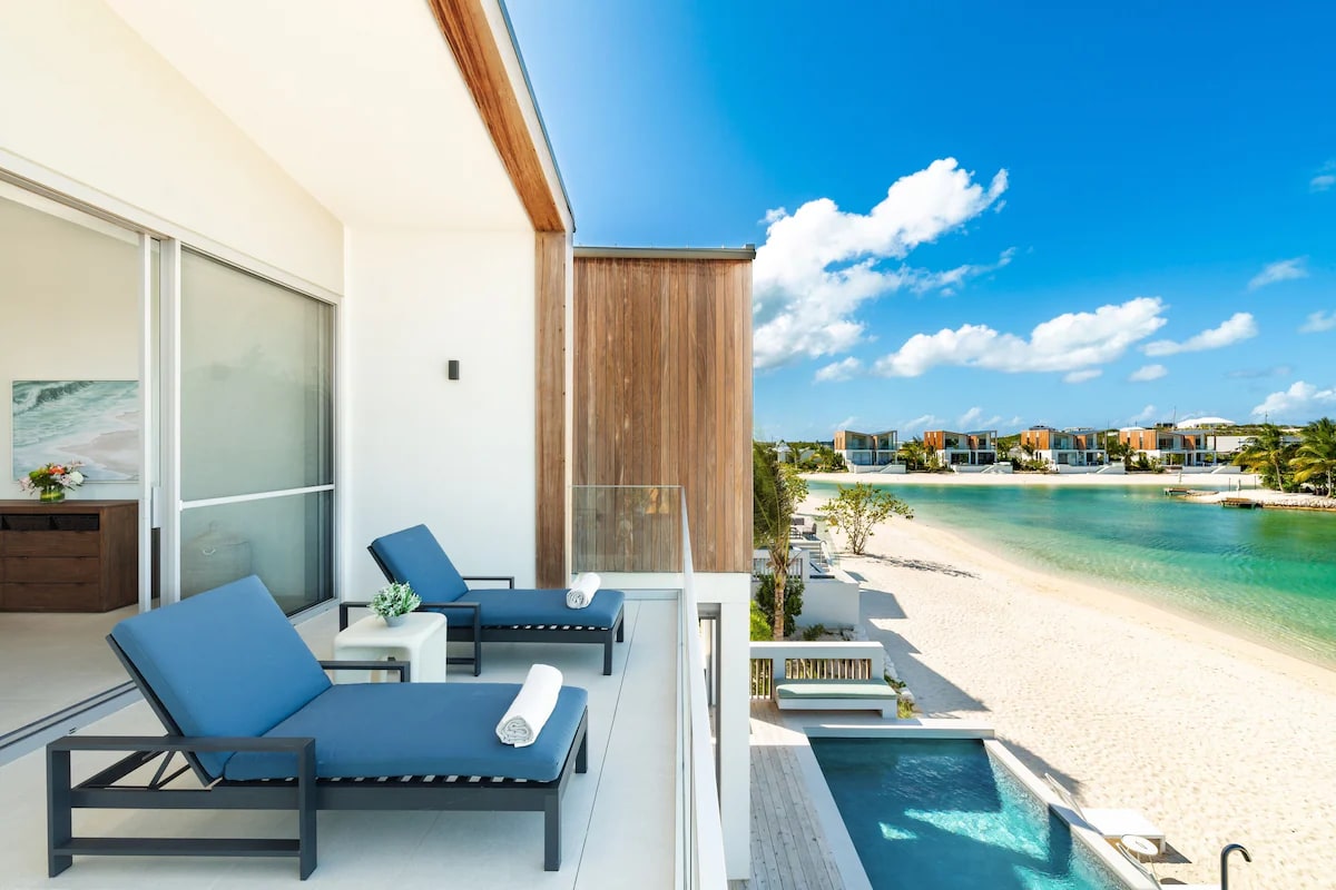 Sail the Turquoise | Stay in Blissful Oasis w/Pool