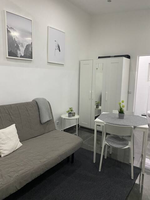 Beliebte Airbnb-Anzeige: Backyard apartment 2 in Hochfeld