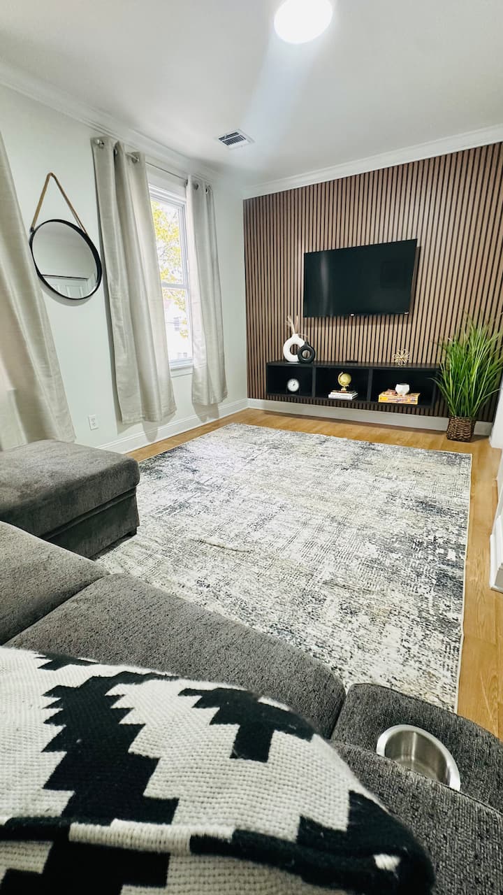 Private Apartment | Nyc Ewr Metlife Prudential - Newark, NJ