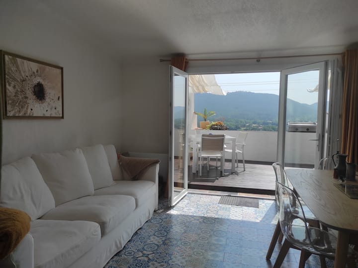 "La Tropézienne" Jolie Maison Dans Village Perché - Fayence