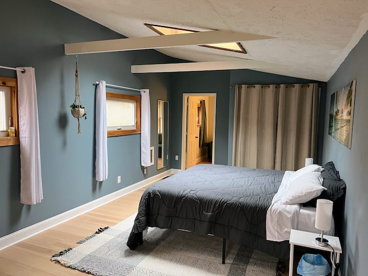 საძინებელი 1