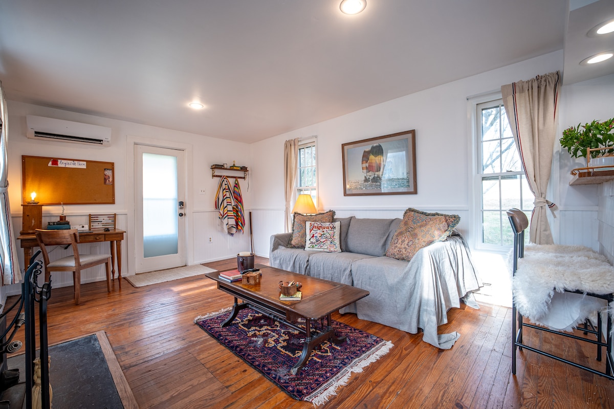 Ce sera votre maison confortable loin de chez vous lorsque vous séjournerez à Ingleside Farm. 