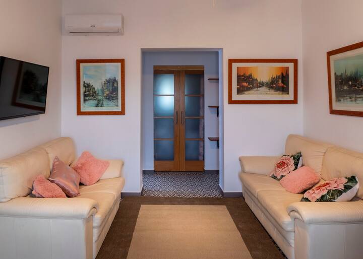 Stunning 18th Century Cortijo With 2 Pools - Vera