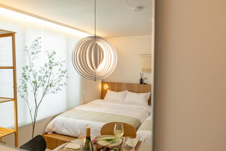 غرفة النوم 1