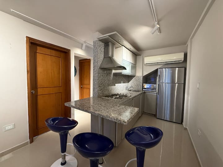Town House Con Terraza Vip / Planta 100% - Venezuela