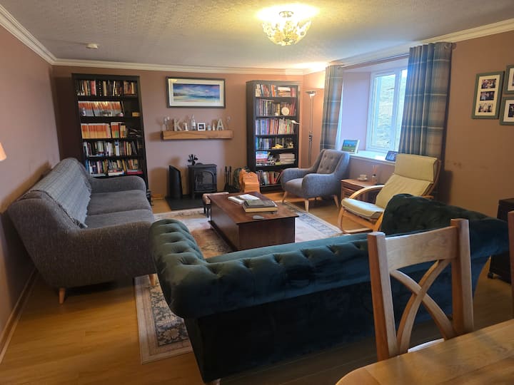Old School House - Family Room - Lewis and Harris