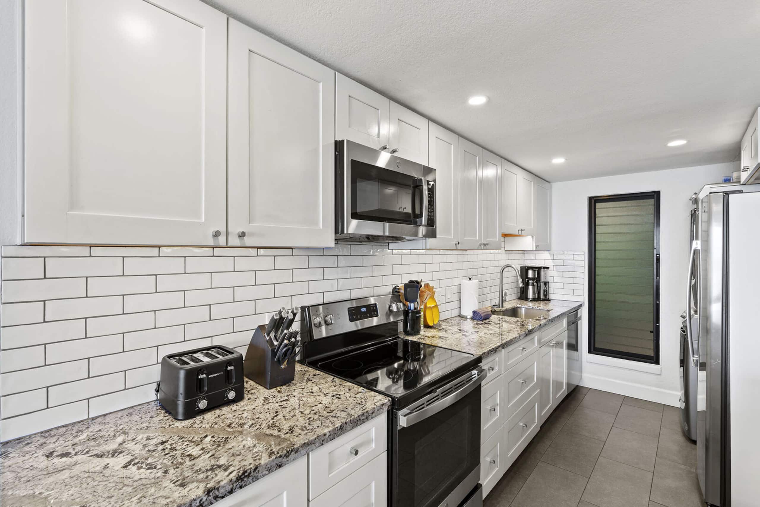 Condo in Wailuku · ★4.88 · 2 bedrooms · 4 beds · 2 baths - Image 26