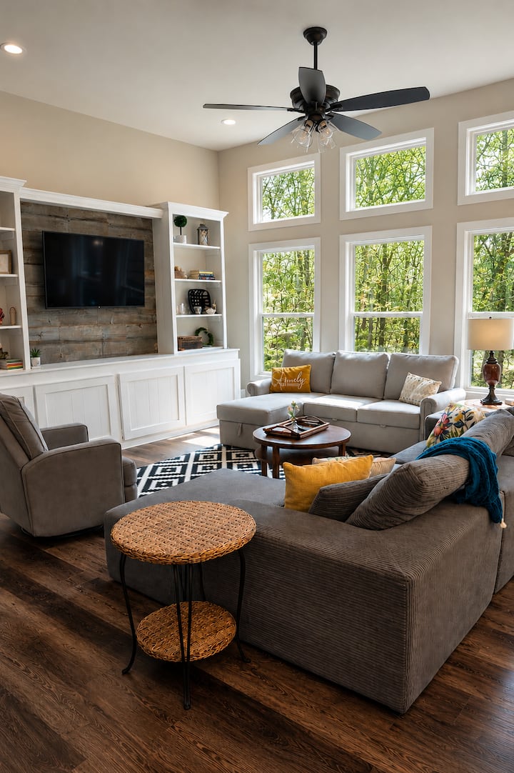 Serene 5BR Retreat | Hot Tub | Pet Friendly