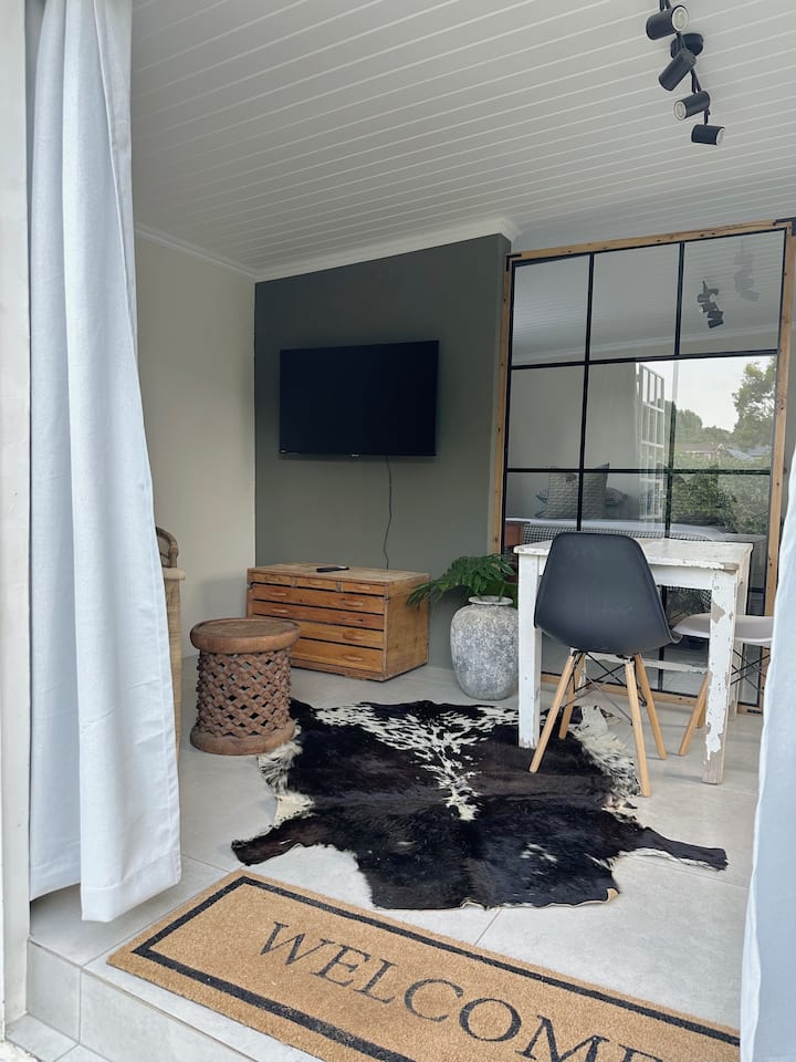 Modern Garden Studio In The Midlands Kzn - Howick