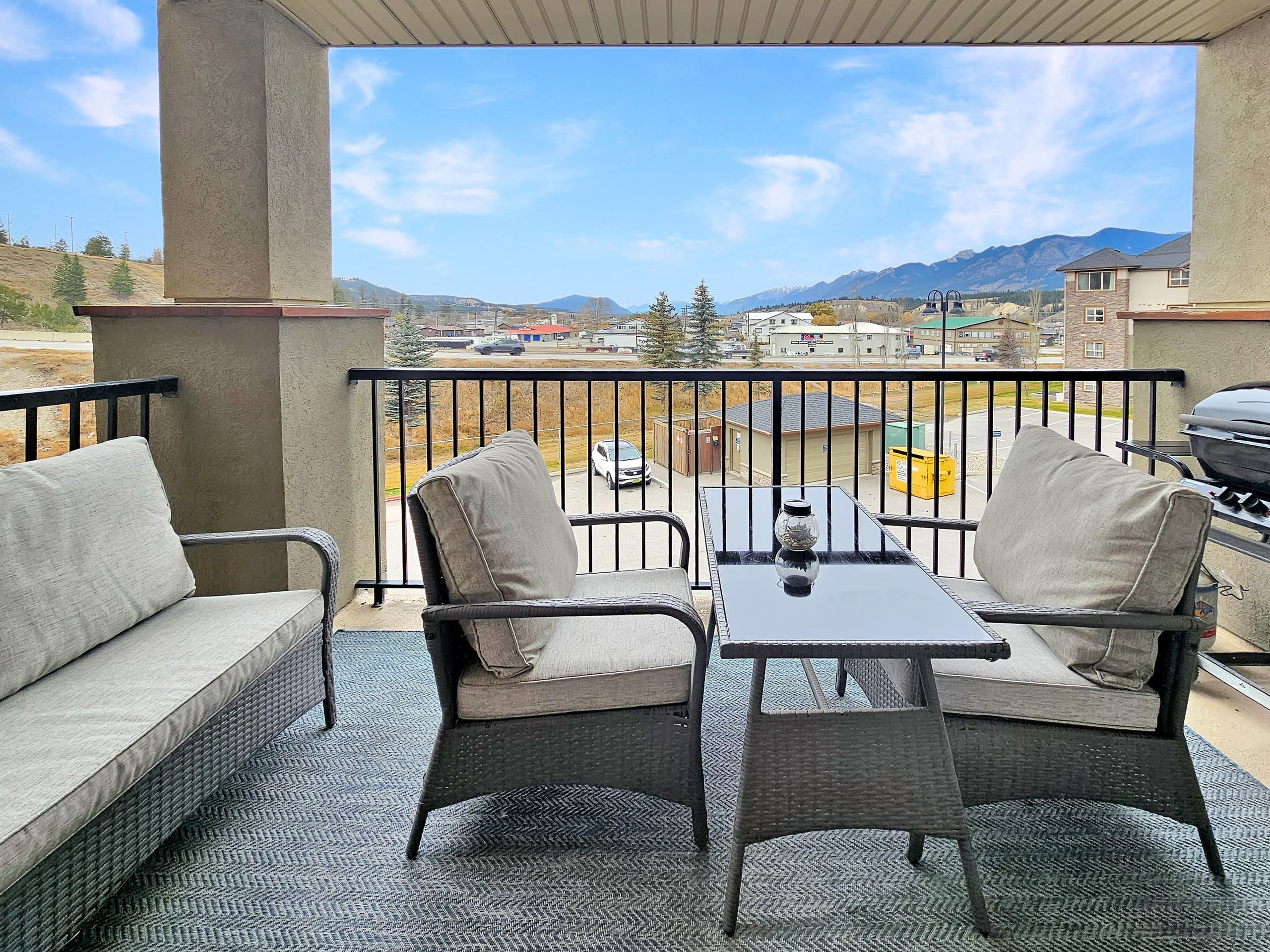 Pet-Friendly Condo at Lake Windermere Pointe - Photo 19