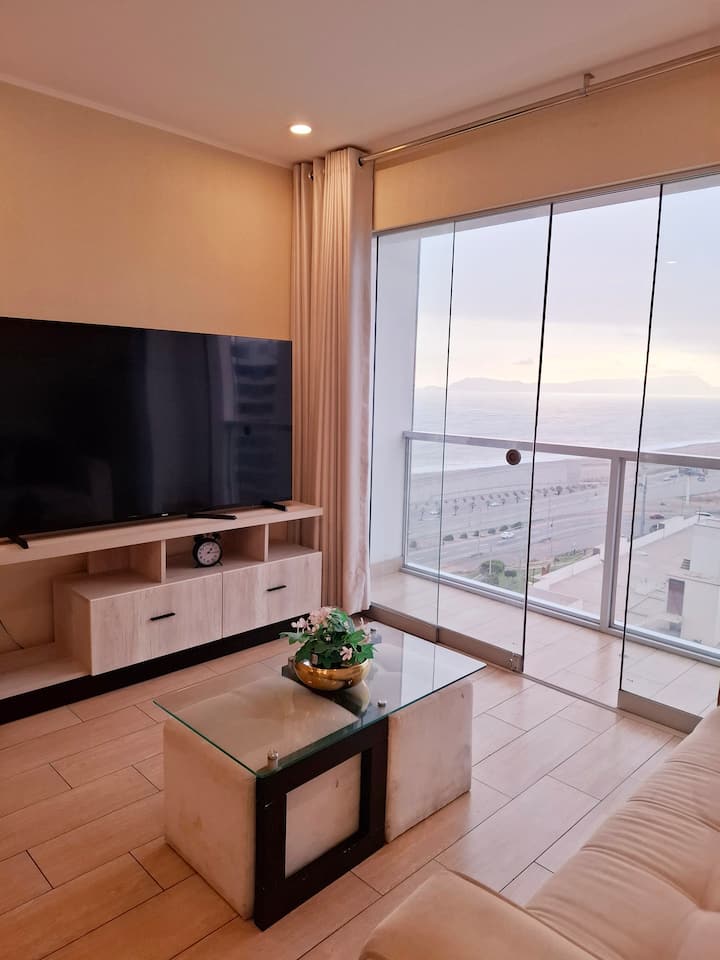Moderno Departamento Con Vista Al Mar - Lima