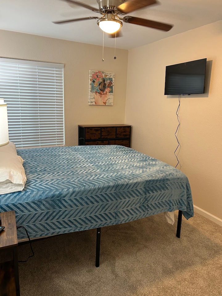 غرفة النوم 2