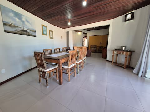 Airbnb em destaque: Large house in Búzios - near João Fernandes em Macaé Rio Das Ostras Cabo Frio