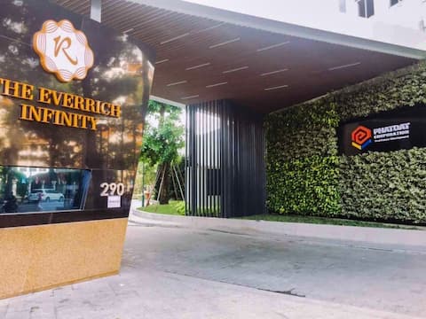 The Rixx Studio @ Everich D5/pool/cafe/Netflix/spa