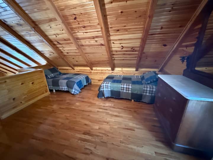 საძინებელი 2