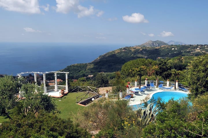 Villa Due Golfi, Pool With Sea View And Nature - Sorrent