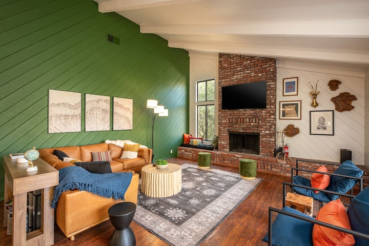 Sierra Haus | Game Room + Ev + Spa + 4mi 2 Sequoia - California