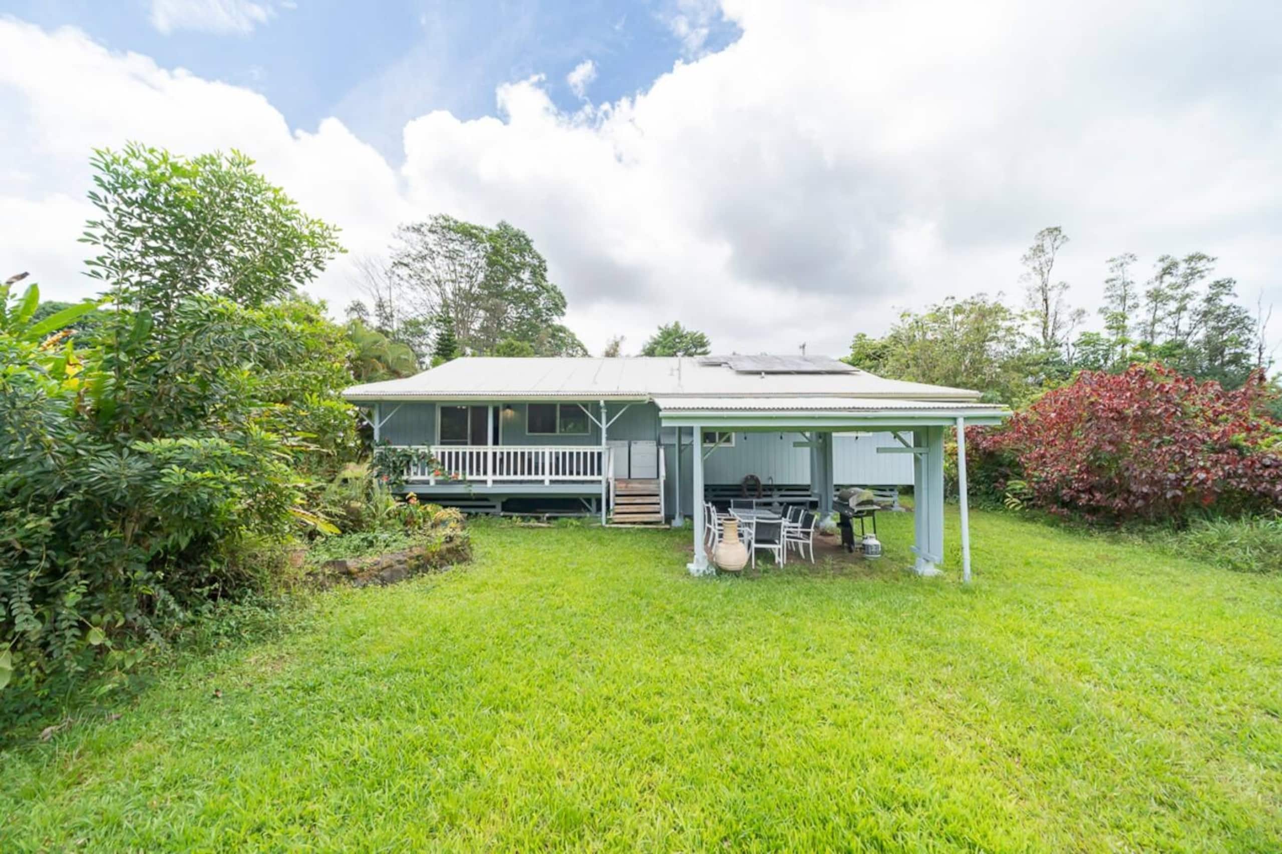 Home in Keaau · ★4.63 · 3 bedrooms · 3 beds · 2 private baths - Image 2