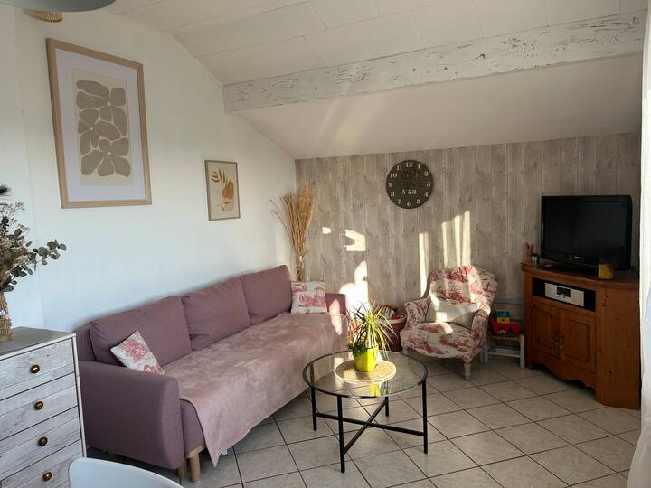 1.	Appartement 70m² Lumineux, Vue Et Proche Gare - Meyzieu