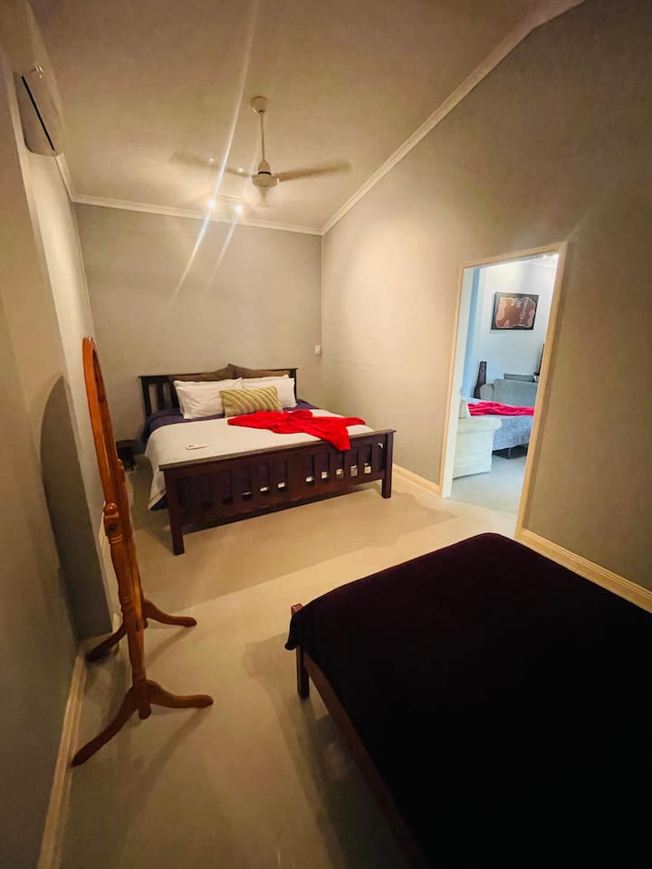 غرفة النوم 1