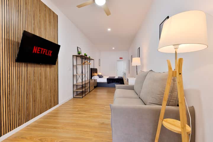 Canguro — Modern Apt, Near Bioparc - Valencia