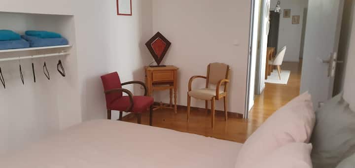 საძინებელი 2