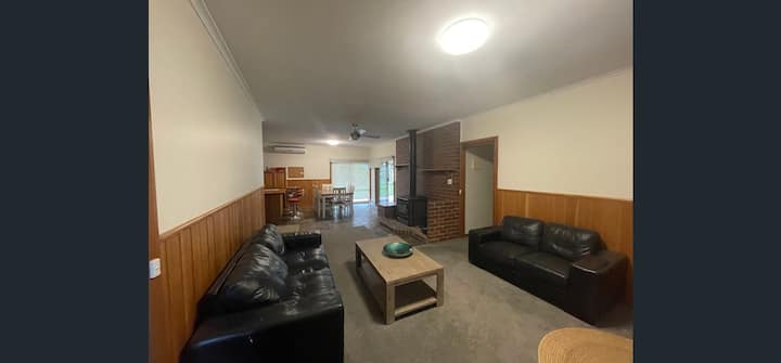 Gardner Country Manor - Benalla