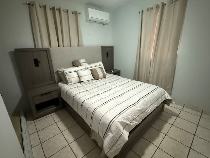 غرفة النوم 1