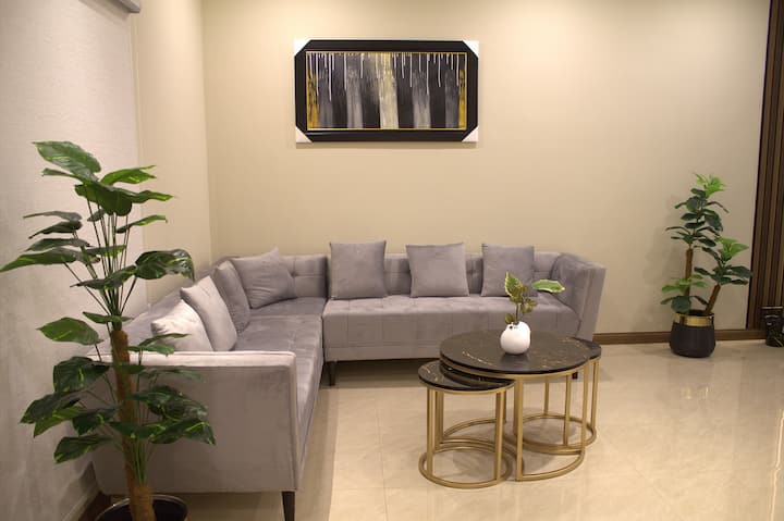 Spacious Studio With Ups, Across Giga Mall, Pool - Islamabad