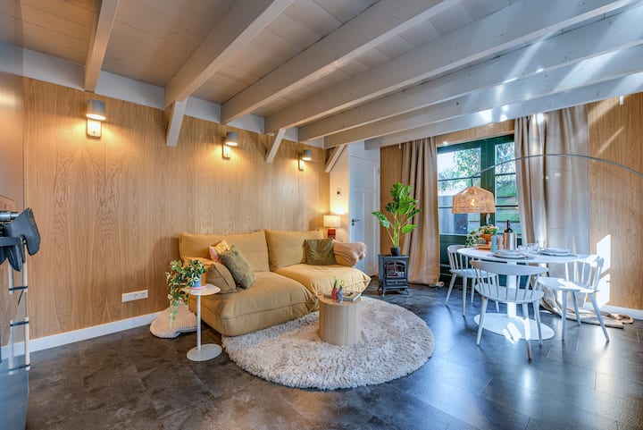 Romantic Cottage With Patio Near Amsterdam - Breukelen